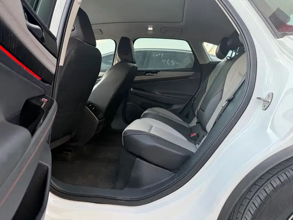 Volkswagen ID.7 VIZZION 2024 из CN, фото 5