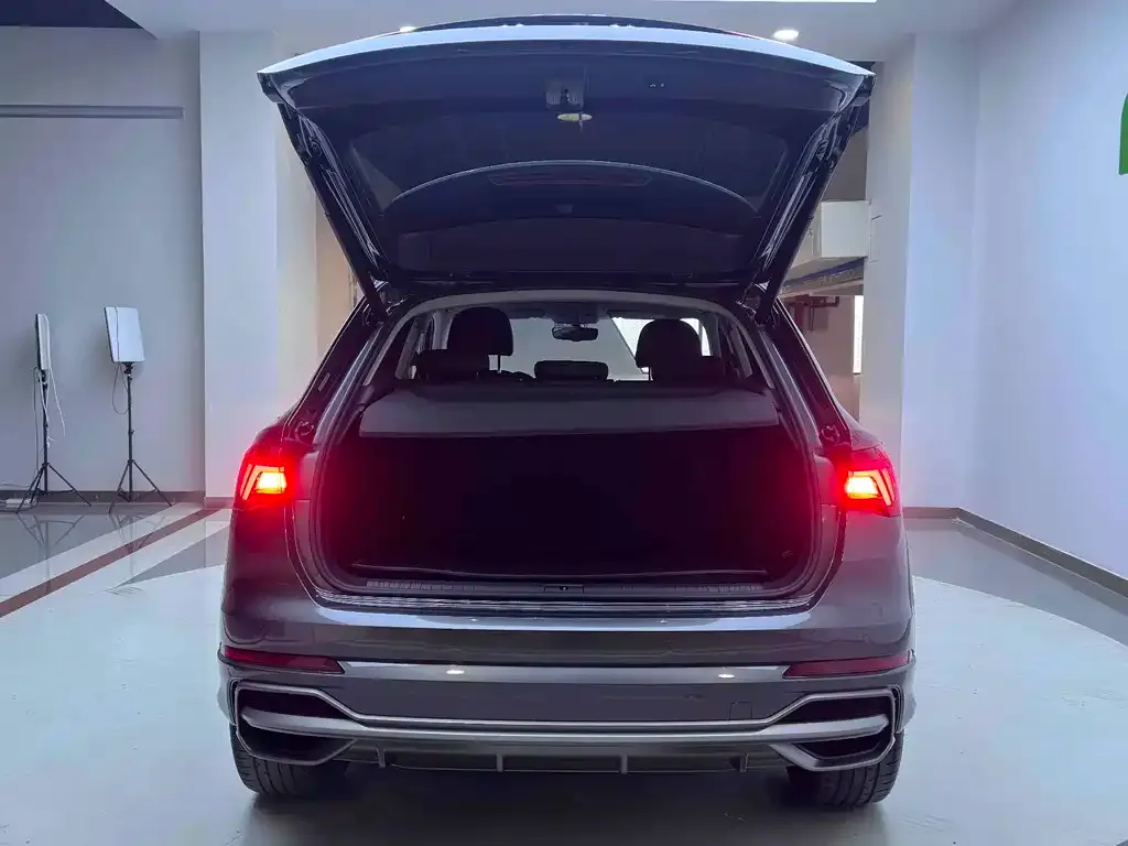 Subaru Forester 2023 из CN, фото 9