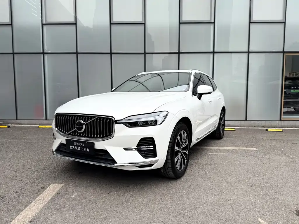 Volvo XC60 2024 из CN, фото 1