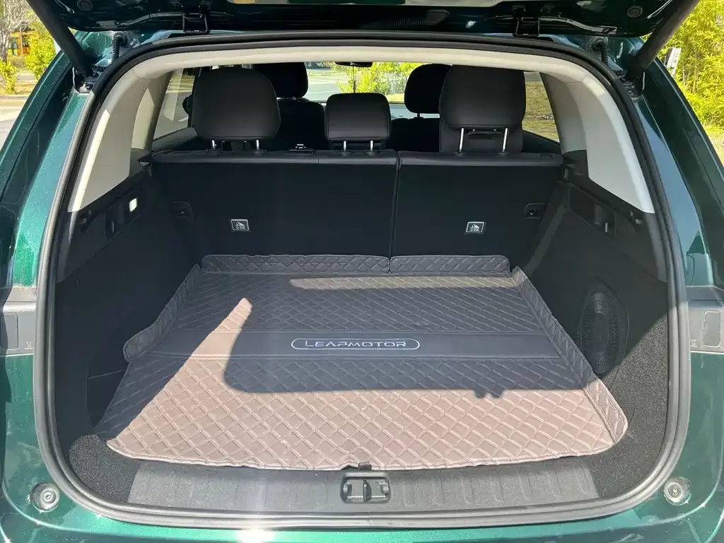 Leapmotor C10 2025 из CN, фото 4