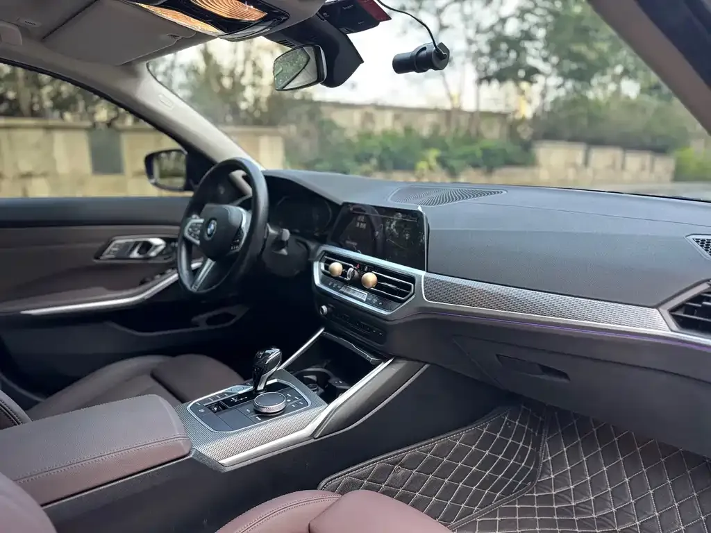 BMW 3 Series 2021 из CN, фото 5