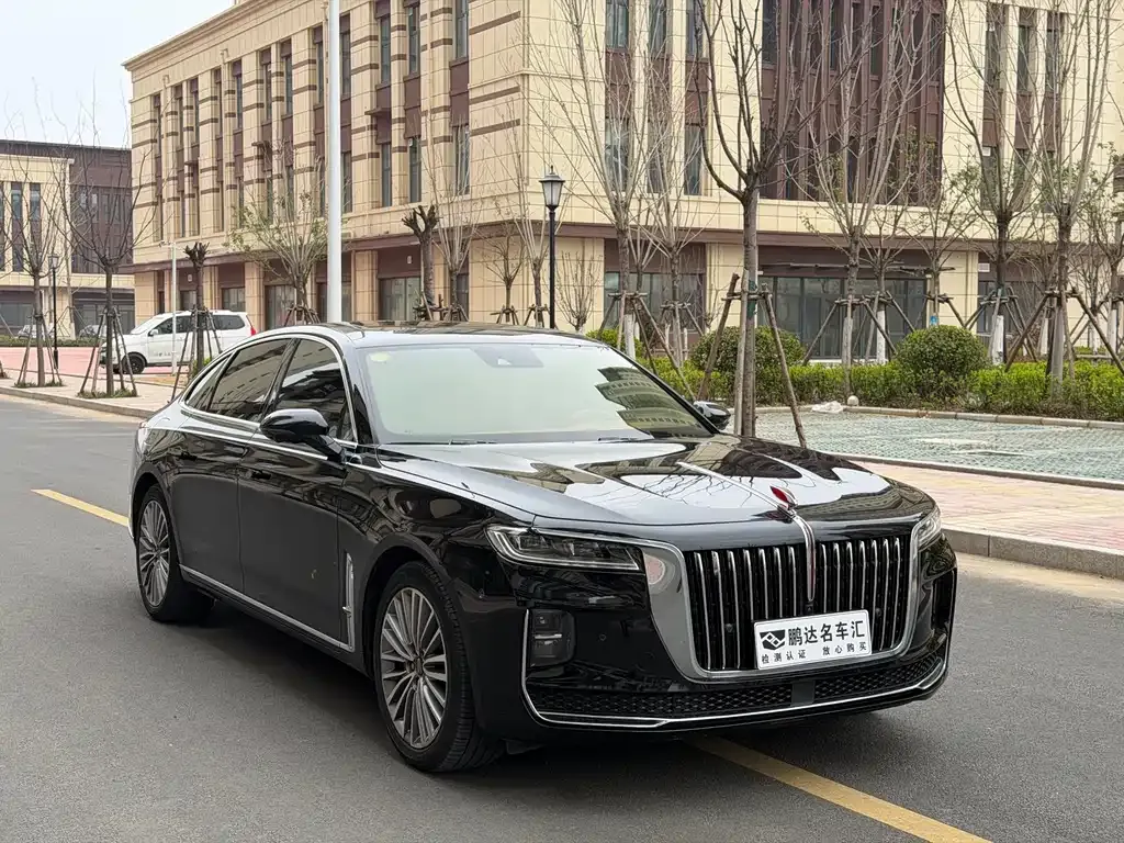 Hongqi H9 — фото 3