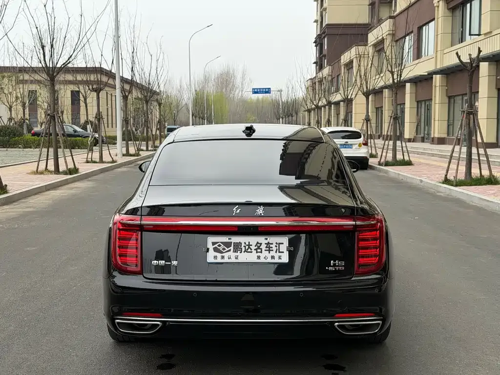 Hongqi H9 — фото 8