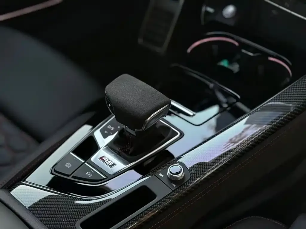 Audi RS 5 2024 из CN, фото 3