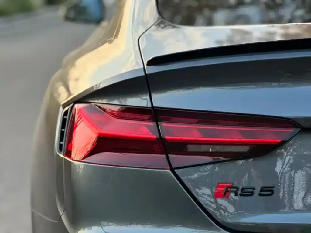 Audi RS 5 2024 из CN, фото 2