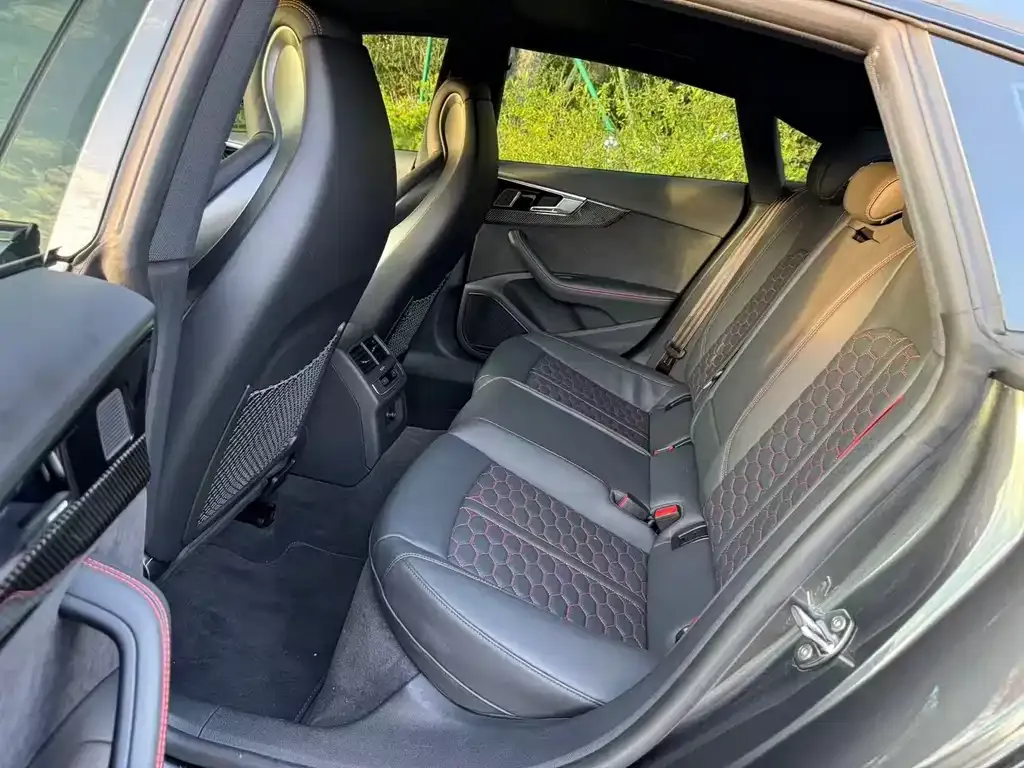 Audi RS 5 2024 из CN, фото 7