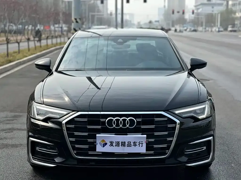 Audi A6L — фото 2