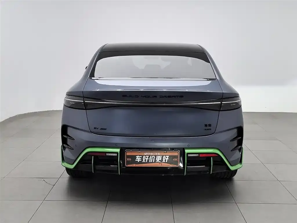BYD Seal — фото 3