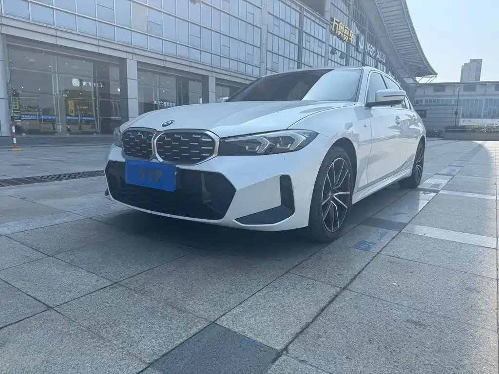 BMW 3 Series — фото 1