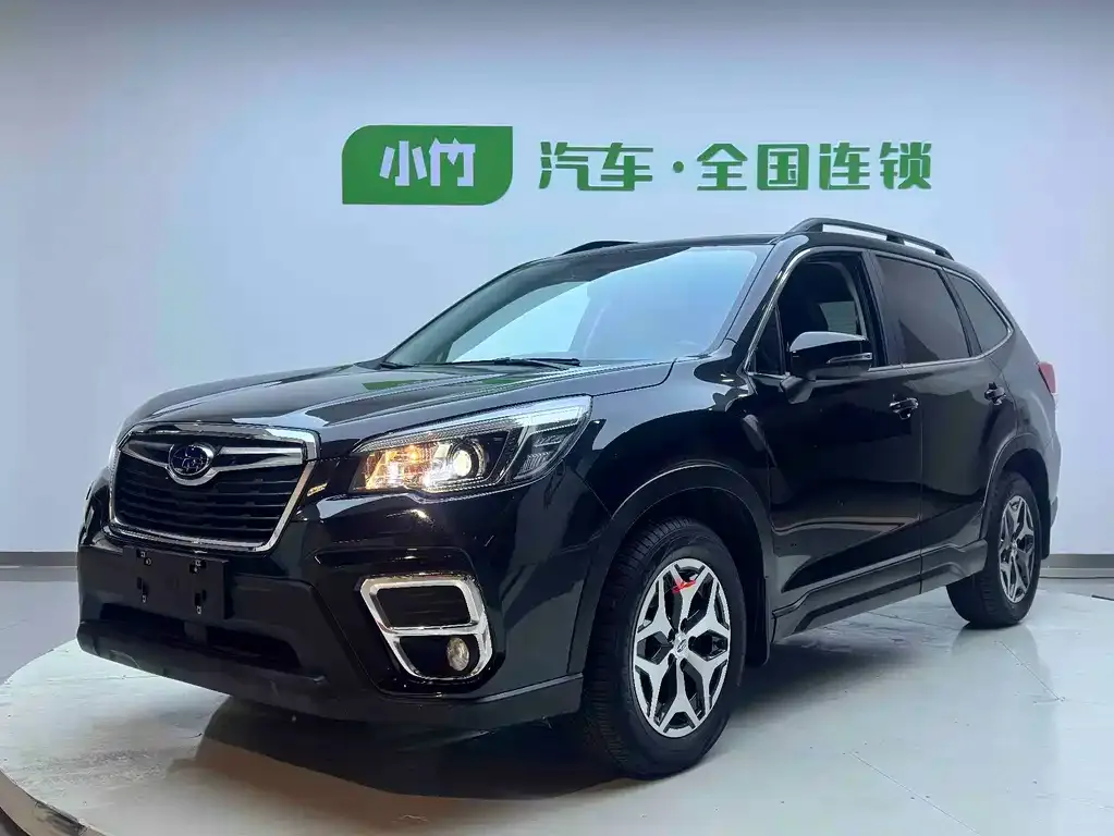 Subaru Forester — фото 1