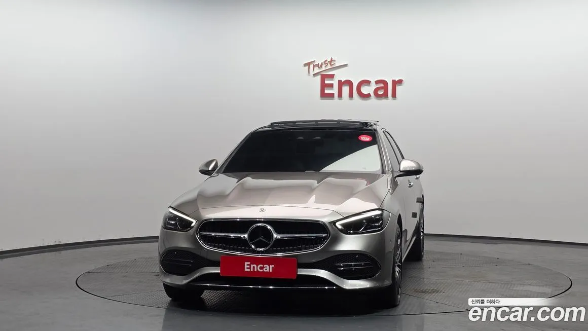 Mercedes-Benz C-Class 2022 из KR, фото 2