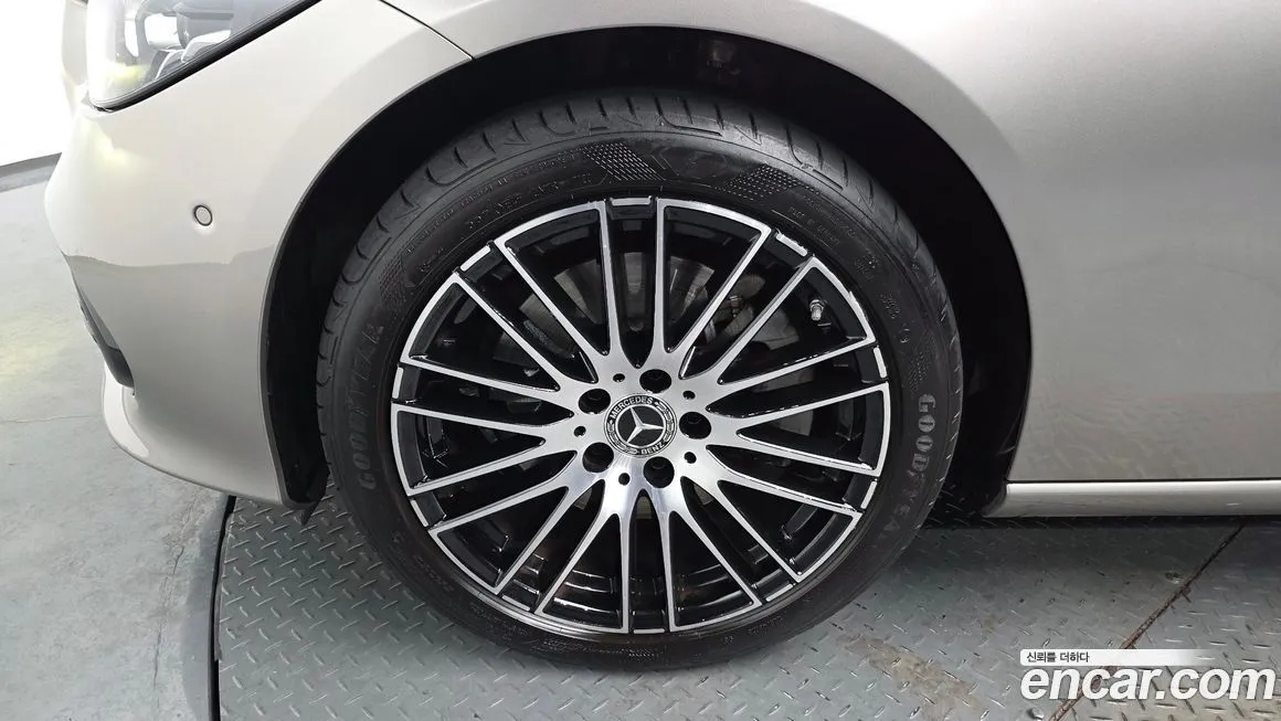 Mercedes-Benz C-Class 2022 из KR, фото 7