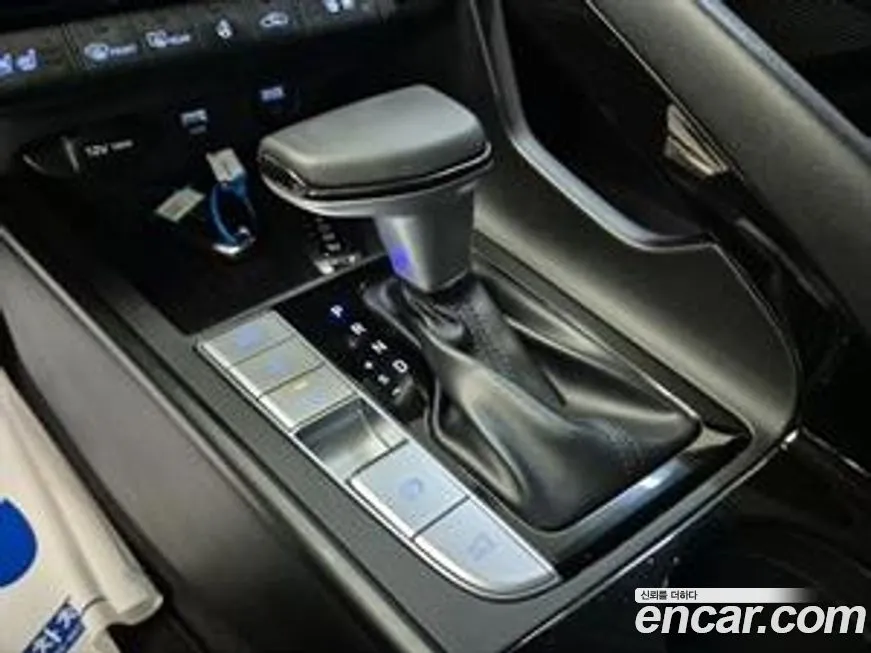 Hyundai AVANTE — фото 10