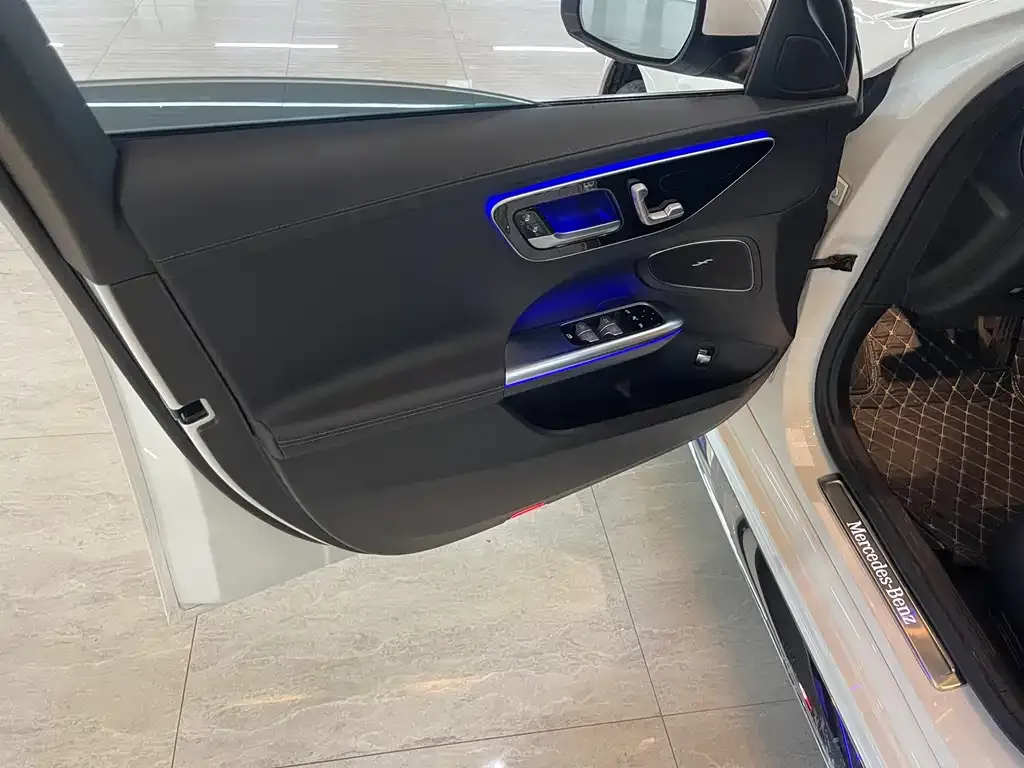 Mercedes-Benz C-Class 2021 из CN, фото 4