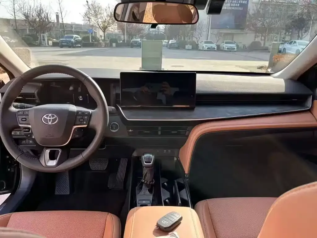 Toyota Camry 2024 из CN, фото 3