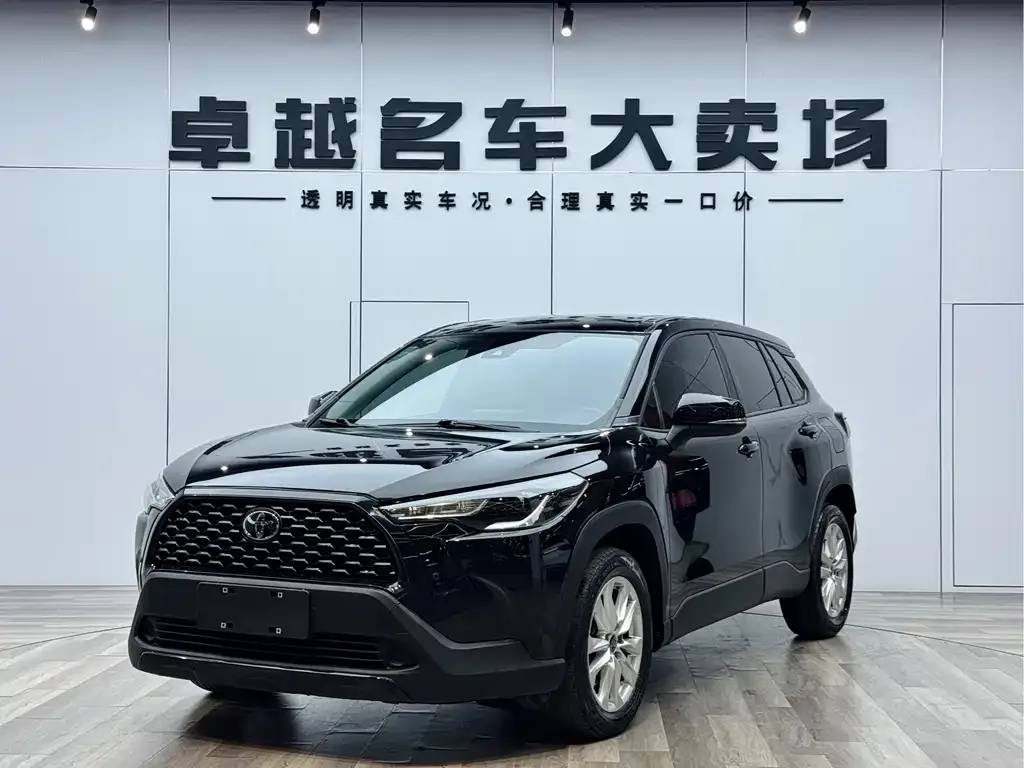 Toyota Corolla Cross 2023 из CN, фото 1