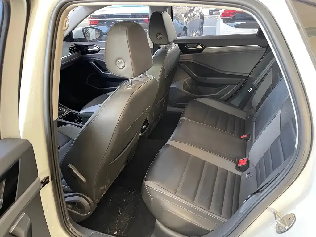 Volkswagen Sagitar 2021 из CN, фото 10