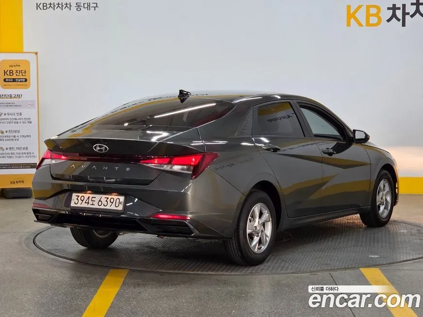Hyundai AVANTE — фото 9