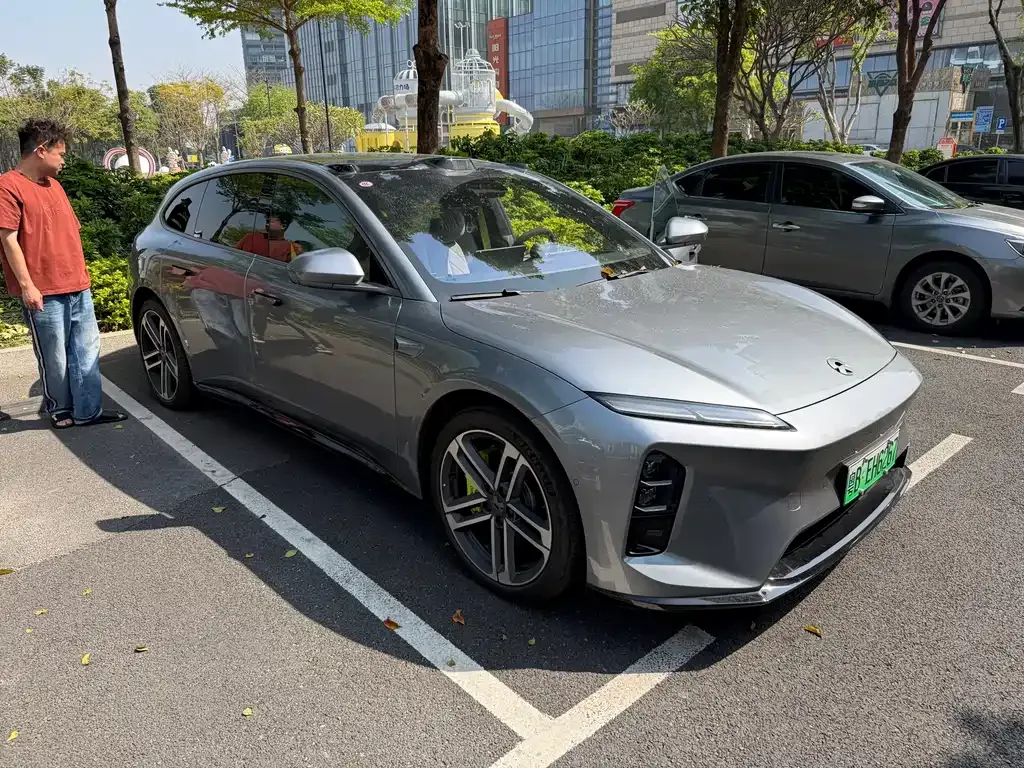 NIO ET5T 2025 из CN, фото 8