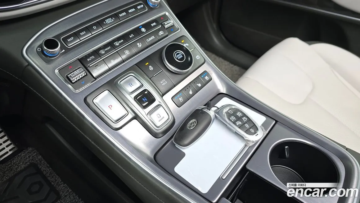 Hyundai Santafe 2022 из KR, фото 9