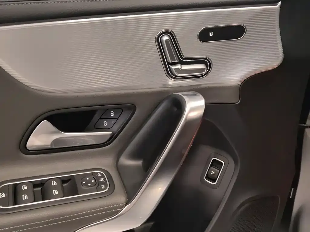 Mercedes-Benz A-Class AMG — фото 6