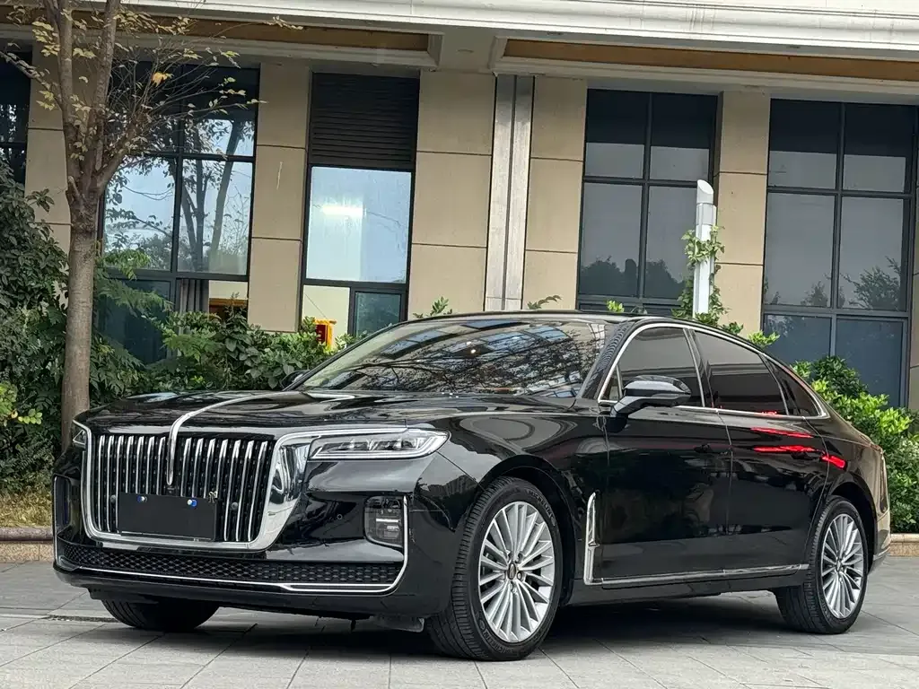 Hongqi H9 — фото 1