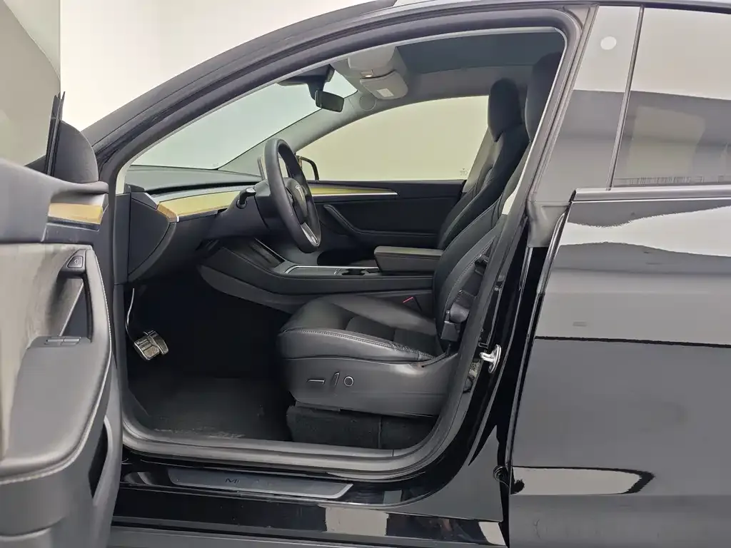 Tesla Model Y 2022 из CN, фото 6