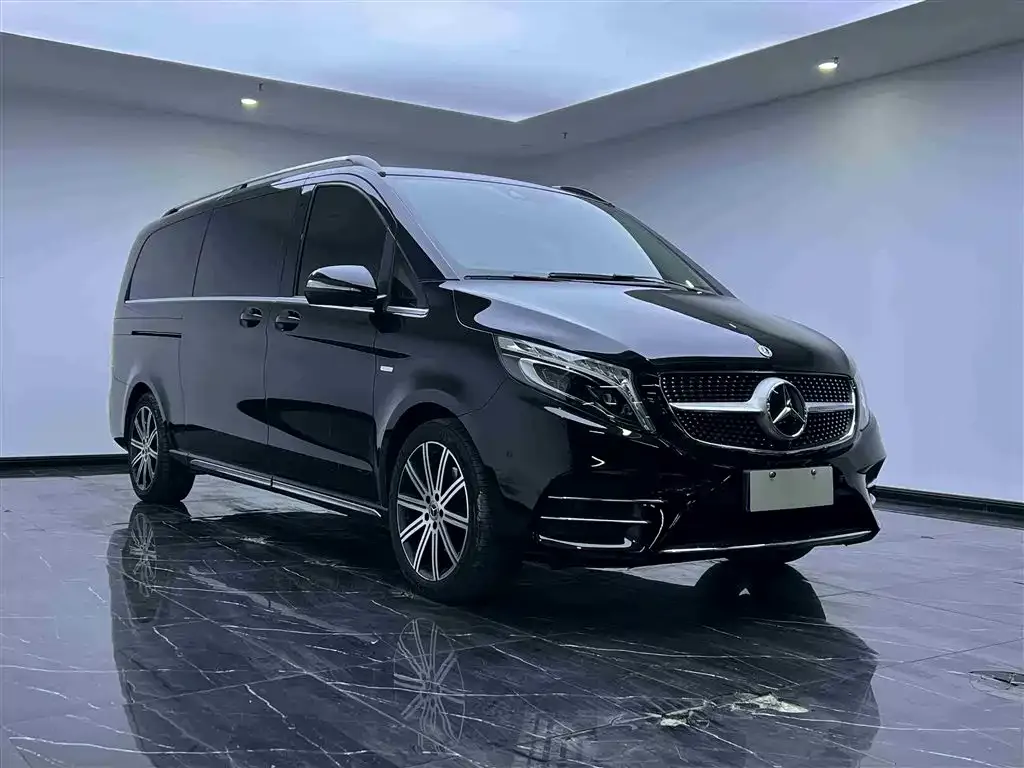Mercedes-Benz V-Class — фото 5