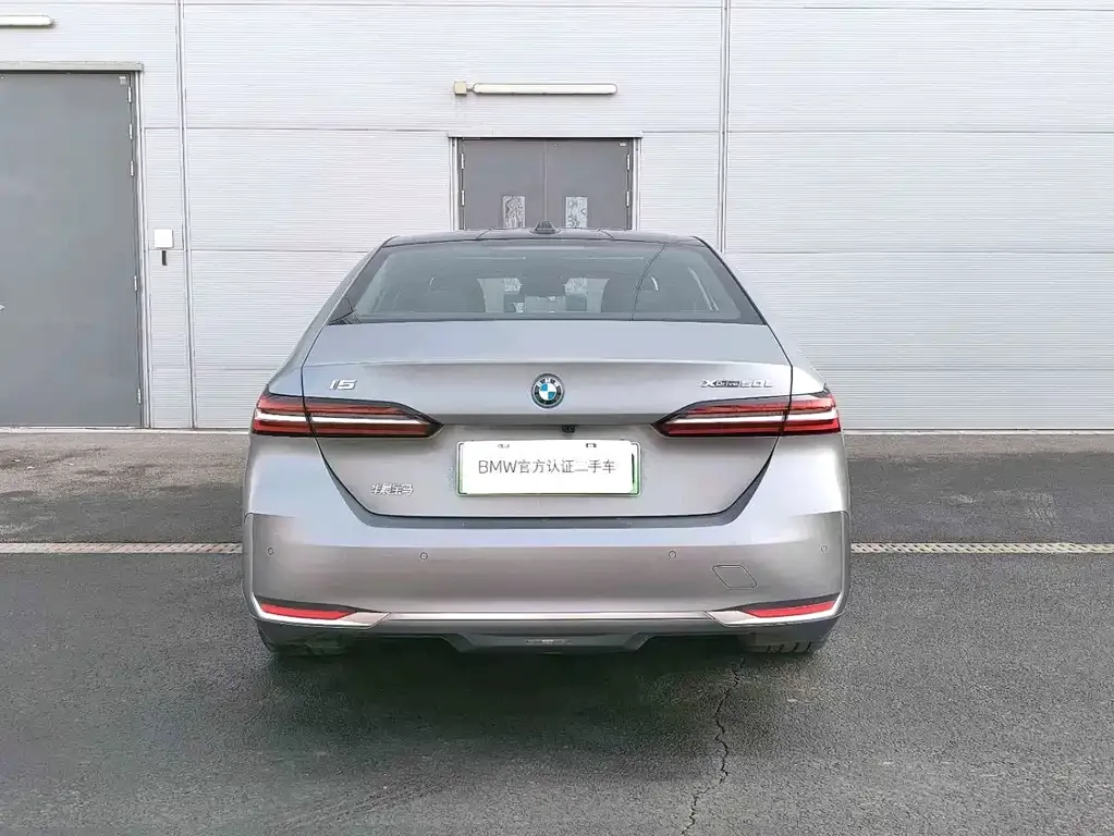 BMW i5 2025 из CN, фото 10
