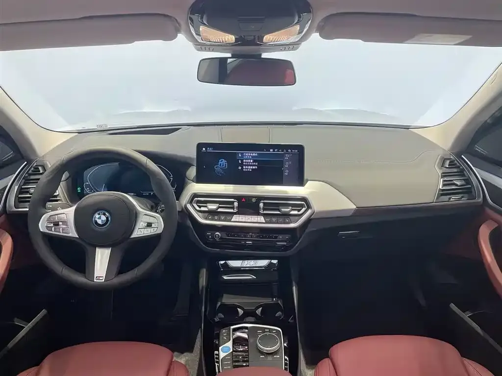 BMW iX3 2025 из CN, фото 7