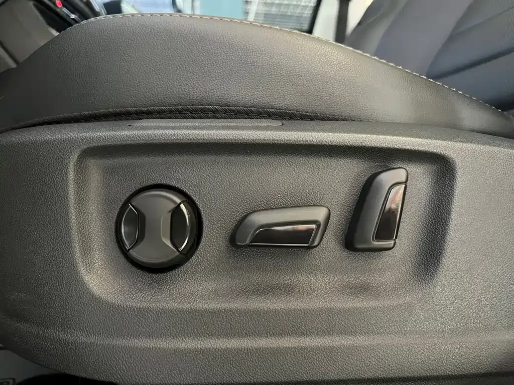 Volkswagen Tharu 2022 из CN, фото 6