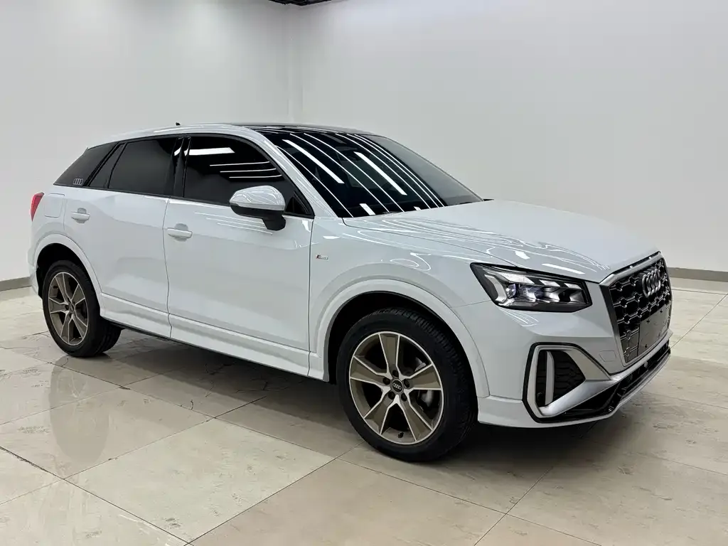 Audi Q2L 2022 из CN, фото 4