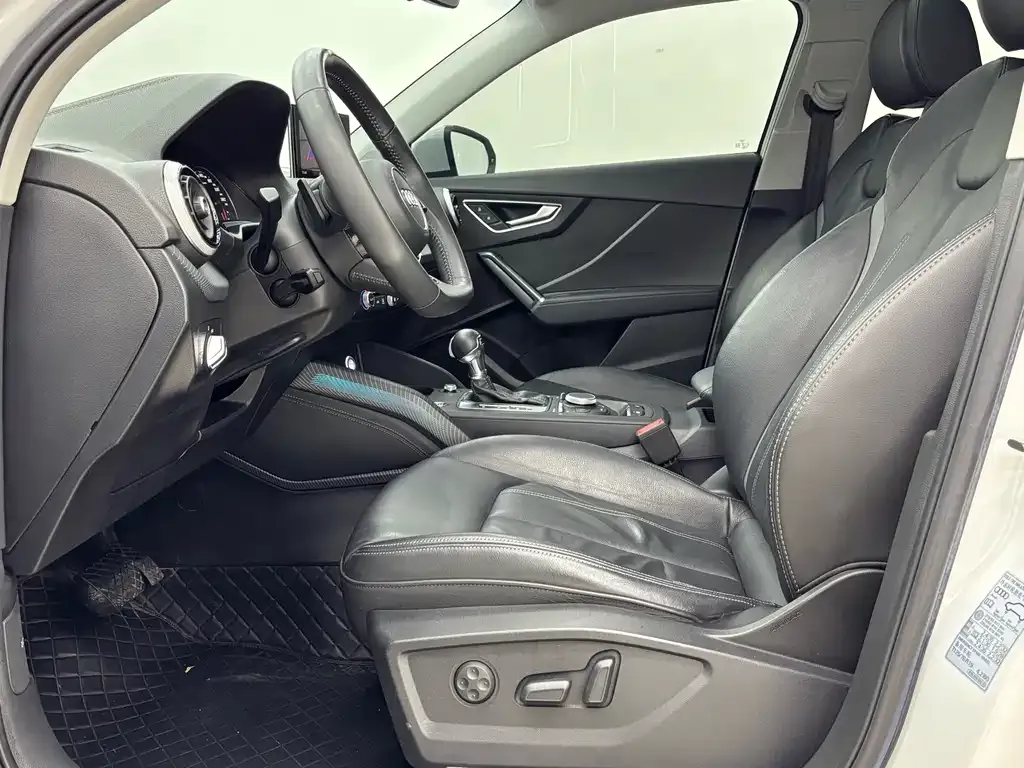Audi Q2L 2022 из CN, фото 9