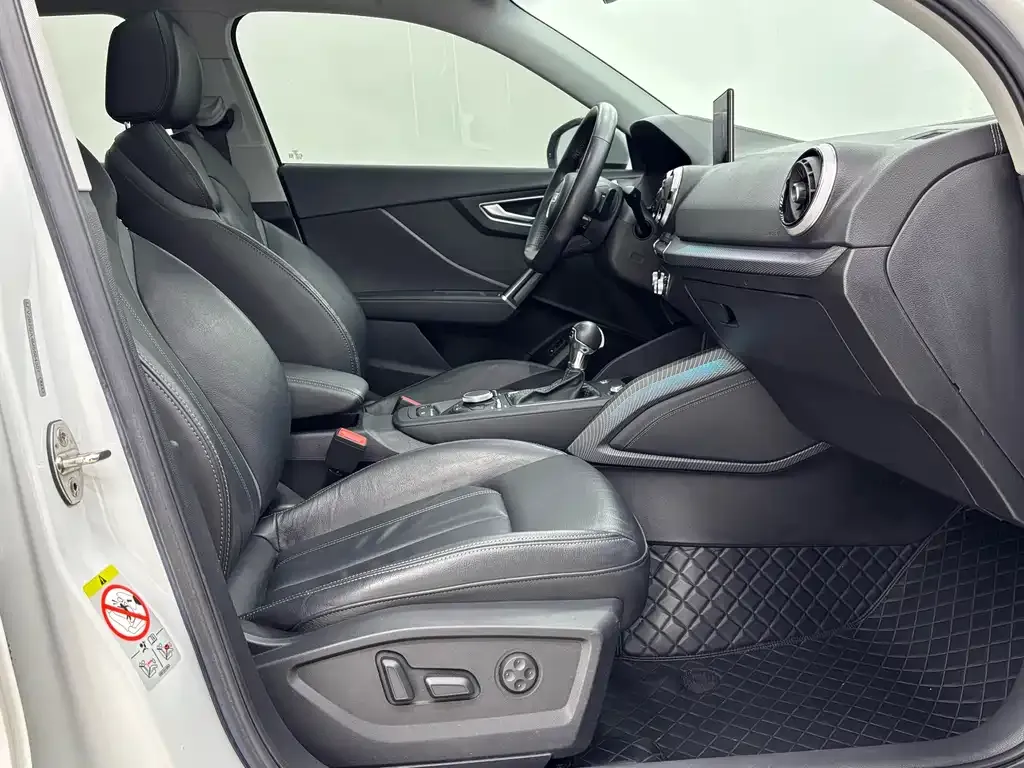 Audi Q2L 2022 из CN, фото 6