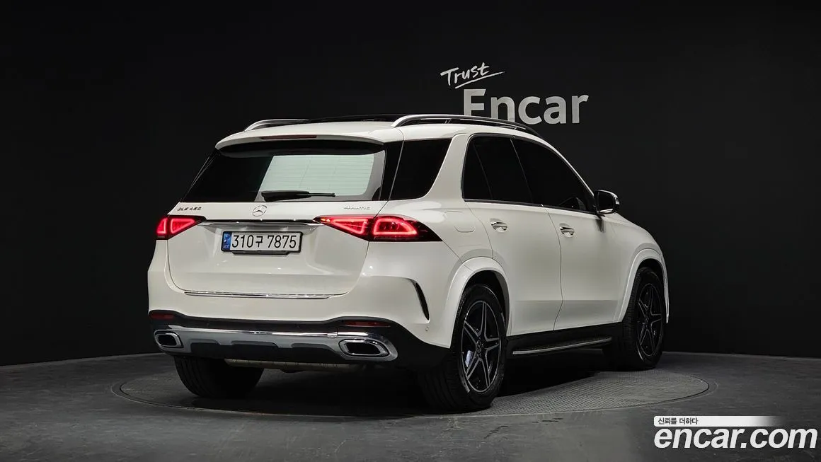 Mercedes-Benz GLE-Class — фото 2