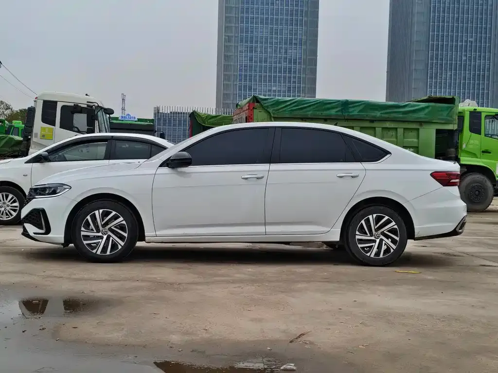 Volkswagen Lavida 2024 из CN, фото 5