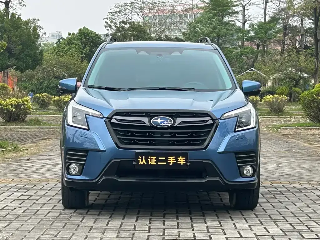 Subaru Forester — фото 2