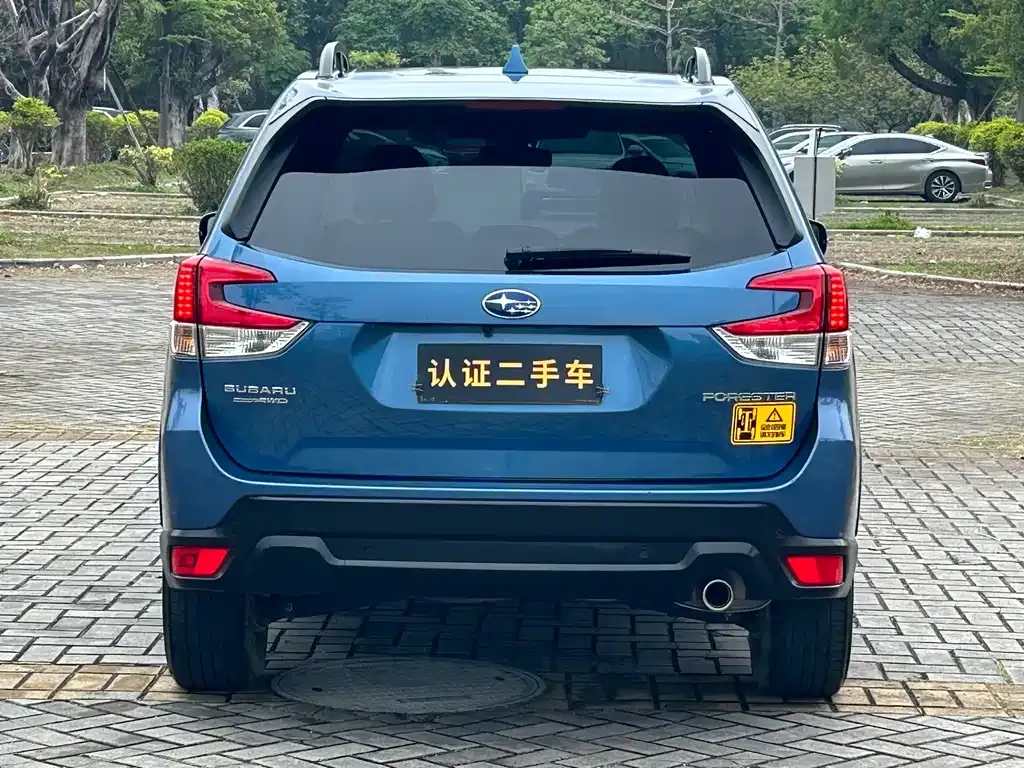 Subaru Forester — фото 5