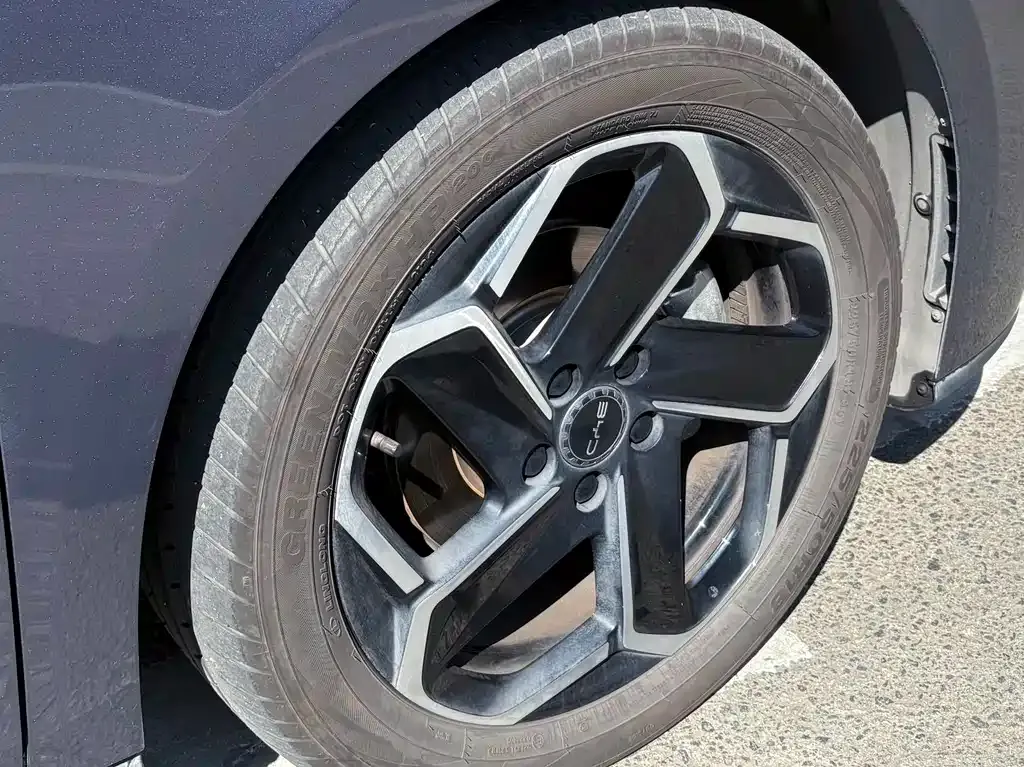 BYD Seal 06 — фото 10
