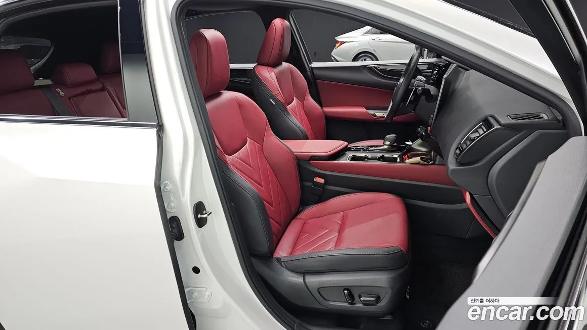 Lexus NX 2025 из KR, фото 8