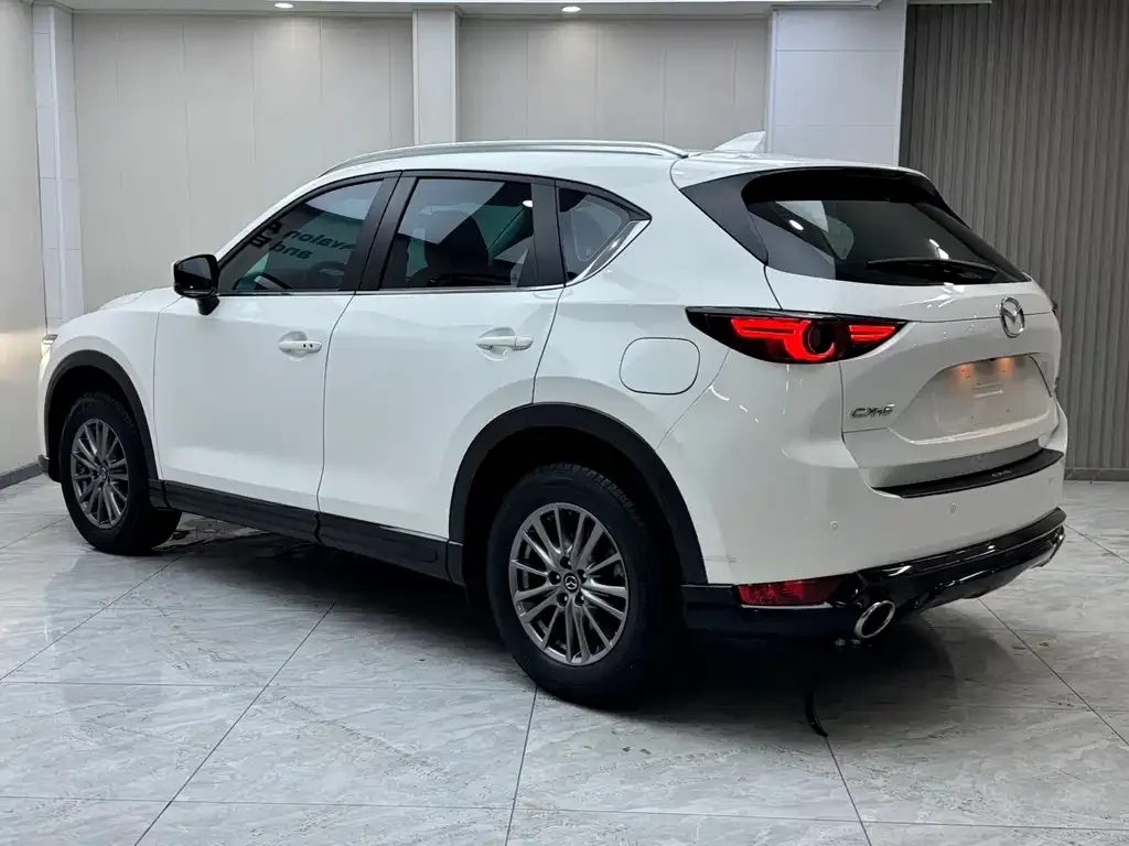 Mazda CX-5 — фото 10