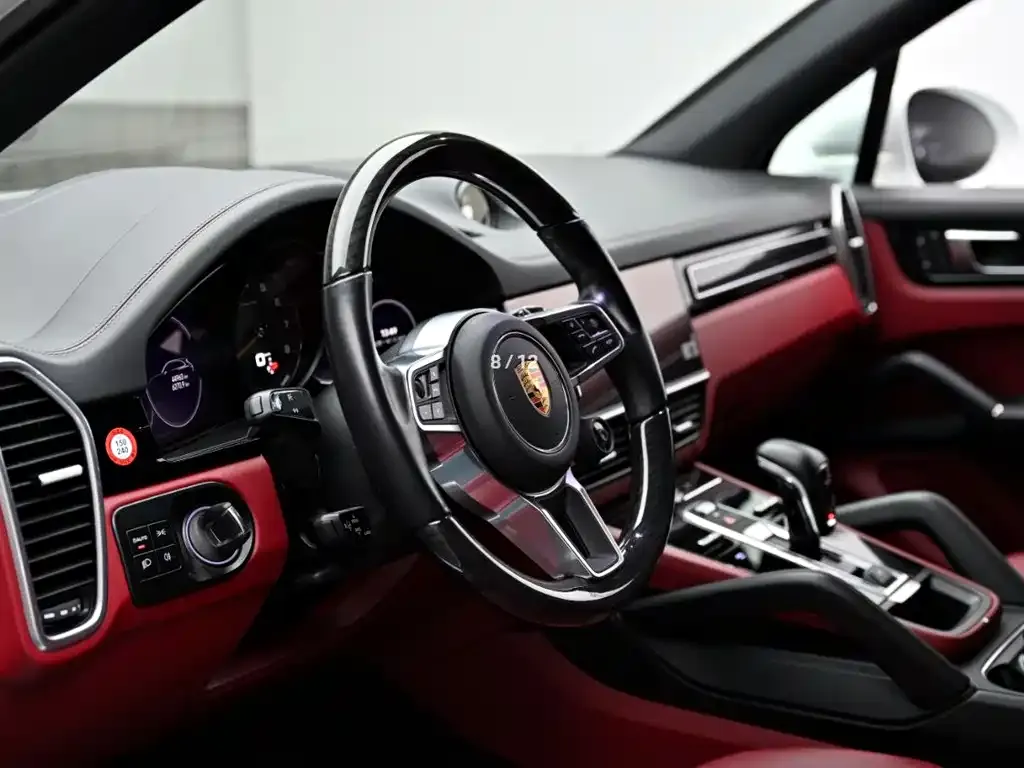 Porsche Cayenne Hybrid — фото 9