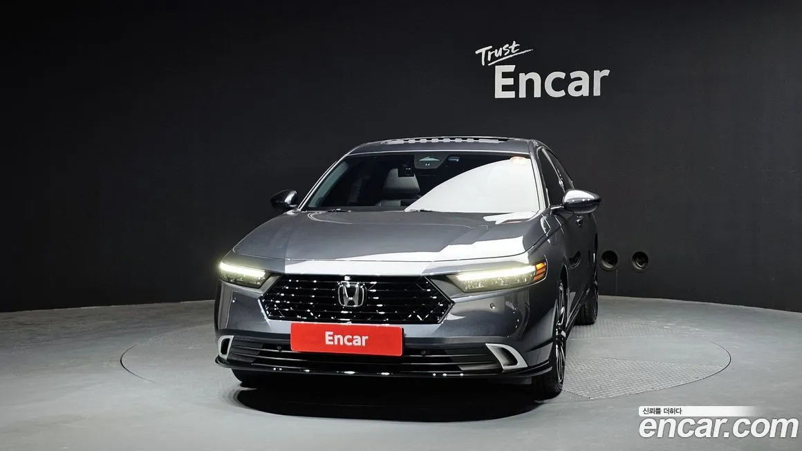 Honda Accord — фото 5