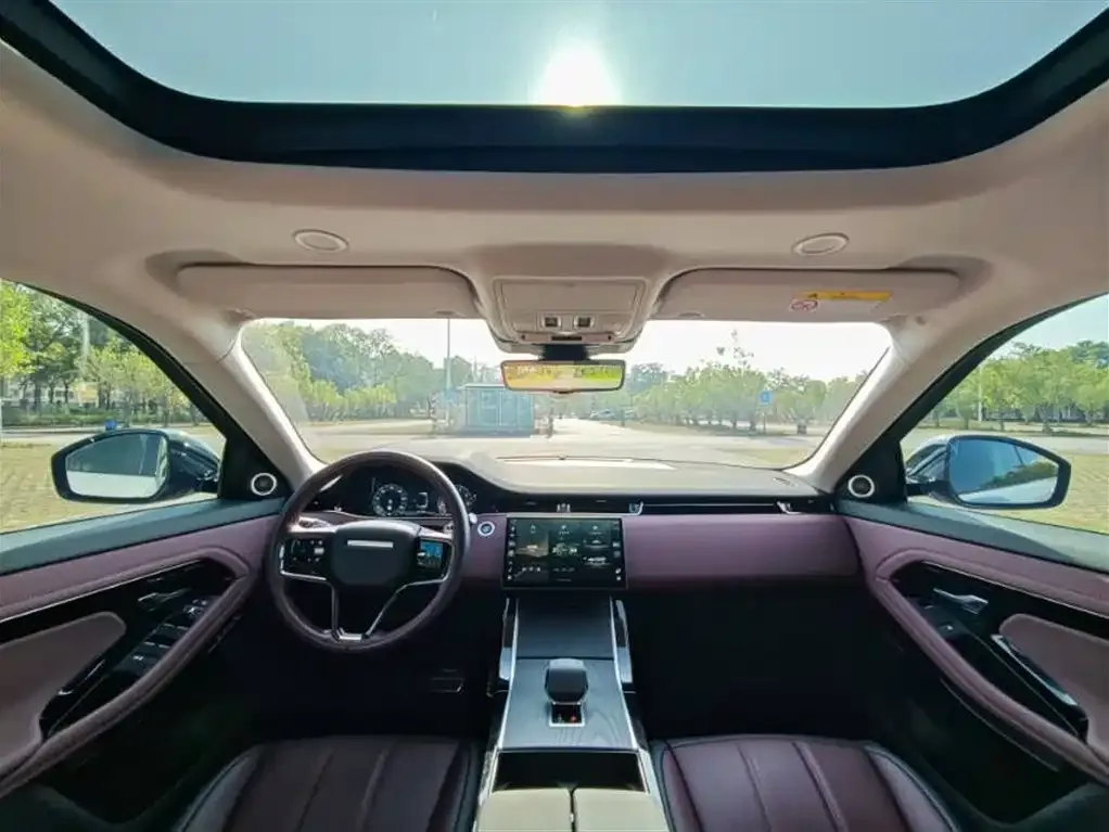 Land Rover Evoque 2024 из CN, фото 7