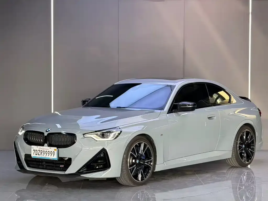 BMW M240i -