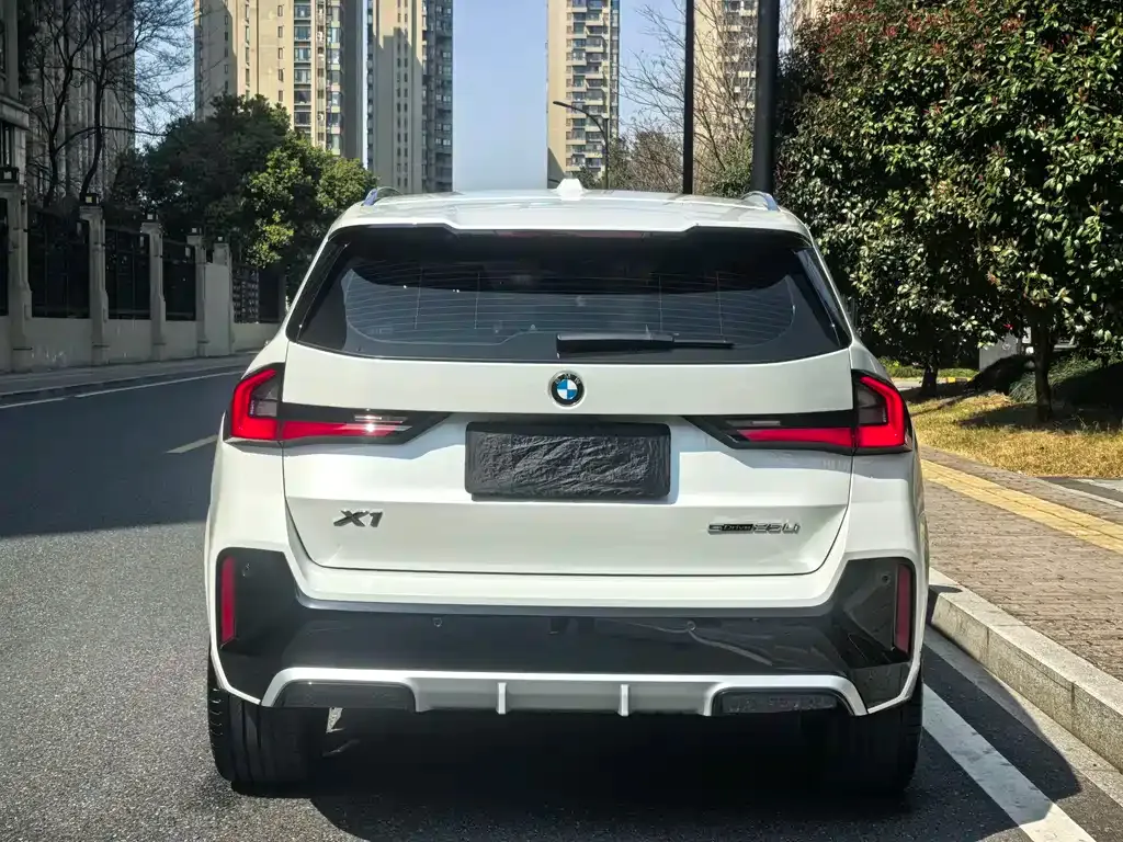 BMW X1 2024 из CN, фото 9