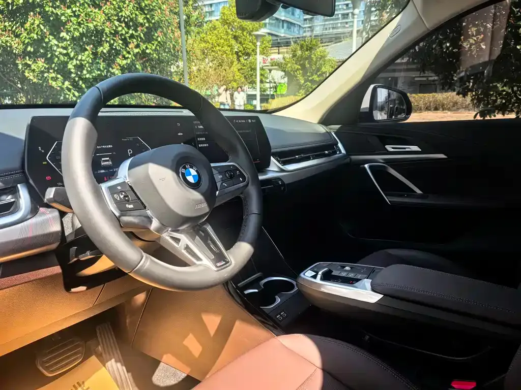 BMW X1 2024 из CN, фото 3