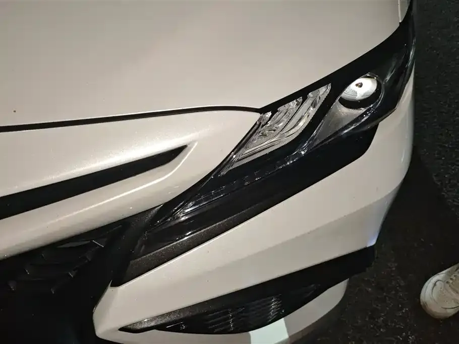 Toyota Camry 2023 из CN, фото 10