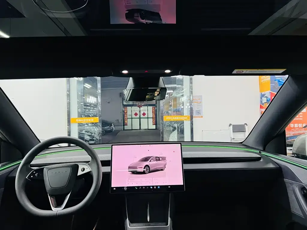 Tesla Model Y L — фото 4