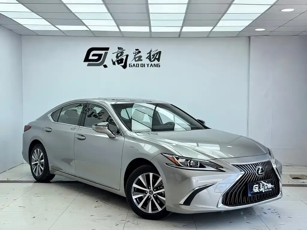Lexus ES 2021 из CN, фото 3